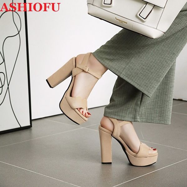 ashiofu новый 2020 оптовая handmade дамы коренастый пятки сандалии сексуальная платформа летняя обувь партии вечерние мода сандалии, Black
ashiofu новый 2020 оптовая handmade дамы коренастый пятки сандалии сексуальная платформа летняя обувь партии вечерние мода сандалии, Black