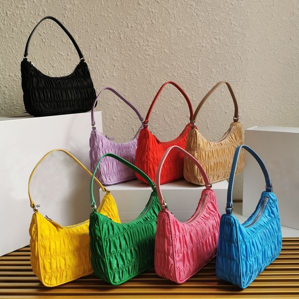 2020 new nylon hobo canvas crossbody bag messenger handbags shoulder bag for women classic bags zipper fashion chest chain tote key wallet
2020 new nylon hobo canvas crossbody bag messenger handbags shoulder bag for women classic bags zipper fashion chest chain tote key wallet