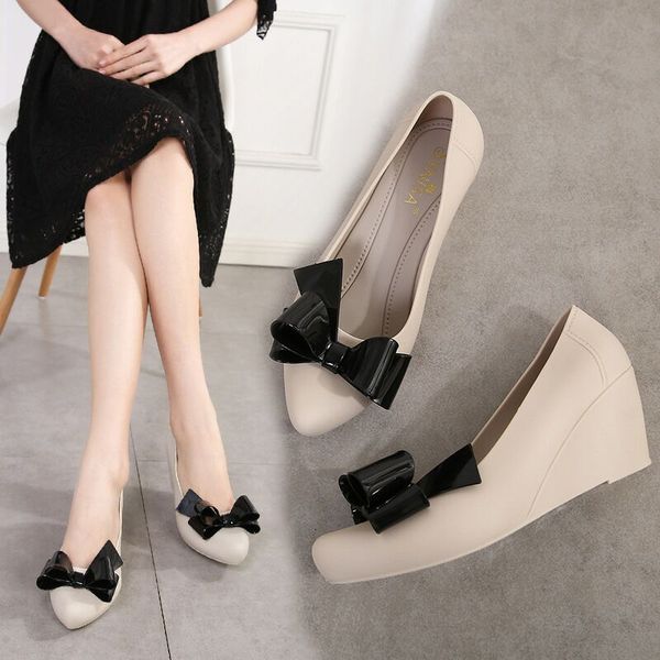 5 cm wedges heel jelly shoes spring med heel pumps shoes women sweet knot sandals summer rain slip on anti skid, Black
5 cm wedges heel jelly shoes spring med heel pumps shoes women sweet knot sandals summer rain slip on anti skid, Black