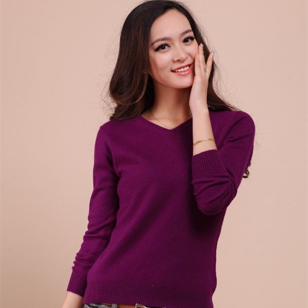 new 2020 autumn winter fashion women v-neck candy color sweater outerwear pullover, White;black
new 2020 autumn winter fashion women v-neck candy color sweater outerwear pullover, White;black