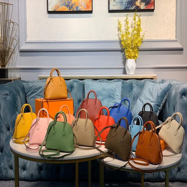 fashion handbag ladies shoulder bag messenger bag handbag leather material bowling style design bag
fashion handbag ladies shoulder bag messenger bag handbag leather material bowling style design bag