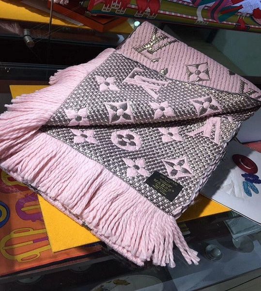 winter 100% wool scarf classic letter scarf ladies and boys cashmere shawl designer shawl with original box scarf, Blue;gray
winter 100% wool scarf classic letter scarf ladies and boys cashmere shawl designer shawl with original box scarf, Blue;gray