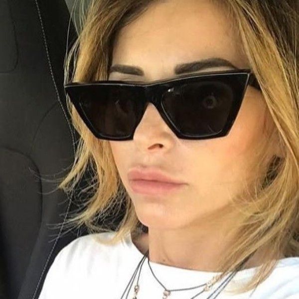 vintage luxury cat eye sunglasses women candy color lens glasses classic retro outdoor travel lentes uv400 de sol mujer, White;black
vintage luxury cat eye sunglasses women candy color lens glasses classic retro outdoor travel lentes uv400 de sol mujer, White;black