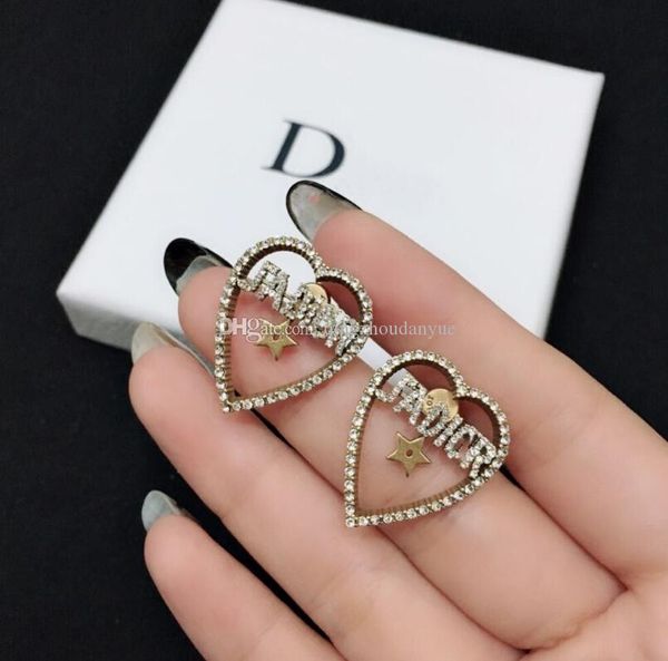 heart-shaped горного хрусталя буквы серьги звезда ажурной серьгу высокого качество старинных письма серьга женщины, White
heart-shaped горного хрусталя буквы серьги звезда ажурной серьгу высокого качество старинных письма серьга женщины, White