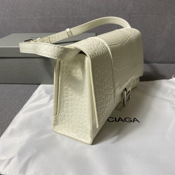 single zippy wallet designer wallet womens designer handbags purses clutch walletsas
single zippy wallet designer wallet womens designer handbags purses clutch walletsas