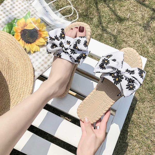 bohemian flower flat slippers female summer small daisy bow woven shoes women new fashion slippers lady shoes, Black
bohemian flower flat slippers female summer small daisy bow woven shoes women new fashion slippers lady shoes, Black