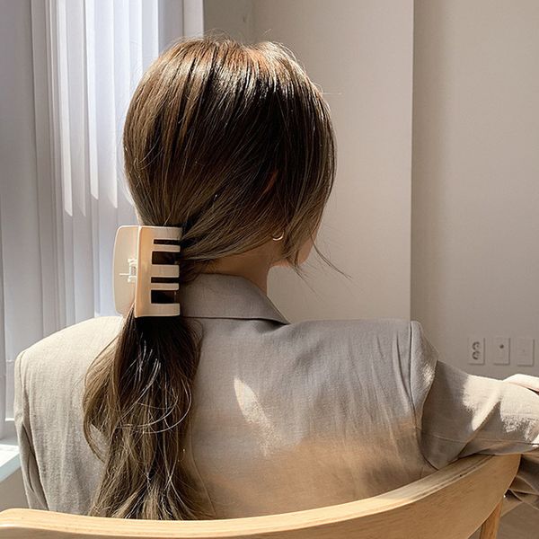 hair accessories women girls geometric claw clip crab 2021 for female gumka do wlosow
hair accessories women girls geometric claw clip crab 2021 for female gumka do wlosow