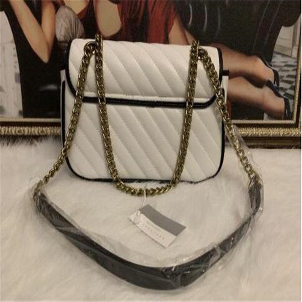 2020 new women handbags gold chain shoulder bags crossbody soho bag disco messenger bag purse wallet 5 colors #7726
2020 new women handbags gold chain shoulder bags crossbody soho bag disco messenger bag purse wallet 5 colors #7726