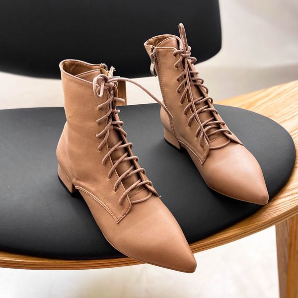 deat 2020 new spring and autumn fashion casual zipper thin pointed lace-up thick heel black short boots shoes women sf326
deat 2020 new spring and autumn fashion casual zipper thin pointed lace-up thick heel black short boots shoes women sf326