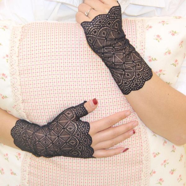 women' charming sunscreen fingerless gloves driving anti-uv lace party gloves, Blue;gray
women' charming sunscreen fingerless gloves driving anti-uv lace party gloves, Blue;gray