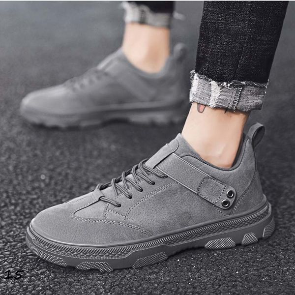 with socks new black brown gray men casual shoes mens trainers outdoor fashion sports sneakers breathable jogging running shoes 39-44, White;red
with socks new black brown gray men casual shoes mens trainers outdoor fashion sports sneakers breathable jogging running shoes 39-44, White;red