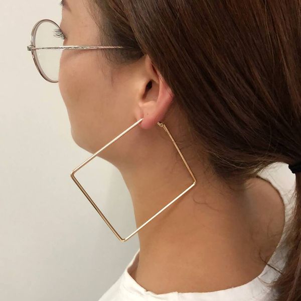 fashion 3pairs/lot punk hollow square stud earrings sets for women gold color personality geometry alloy 3 size earrings sets, Golden;silver
fashion 3pairs/lot punk hollow square stud earrings sets for women gold color personality geometry alloy 3 size earrings sets, Golden;silver