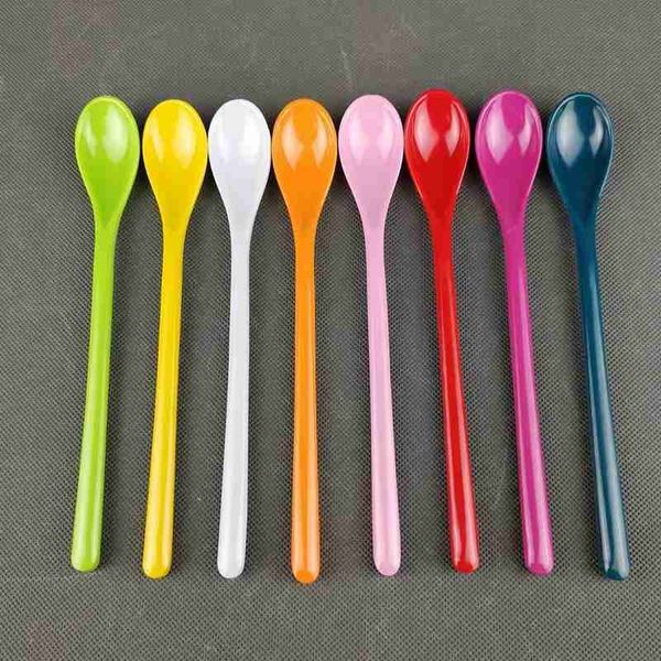 1pc длинной ручкой десертной ложке суп ложки кофе перемешивают ложки пластиковые столовые приборы кухонная посуда принадлежности случайный ц
1pc длинной ручкой десертной ложке суп ложки кофе перемешивают ложки пластиковые столовые приборы кухонная посуда принадлежности случайный ц