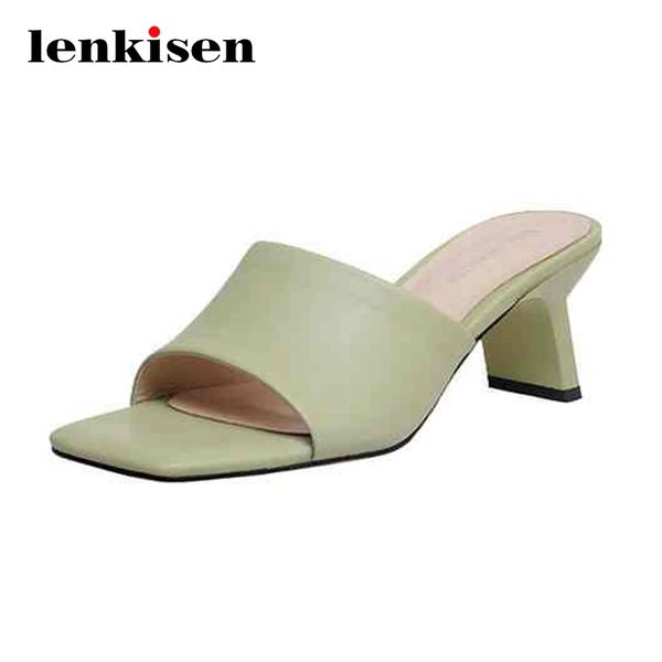 lenkisen full grain leather office lady dress mature fashion square toe high strange heel slip on mules women summer sandals l01, Black
lenkisen full grain leather office lady dress mature fashion square toe high strange heel slip on mules women summer sandals l01, Black