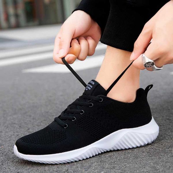 men's mesh breathable running shoes gym sneakers outdoor comfortable fitness trainer sport lightweight outdoor jogging shoes
men's mesh breathable running shoes gym sneakers outdoor comfortable fitness trainer sport lightweight outdoor jogging shoes