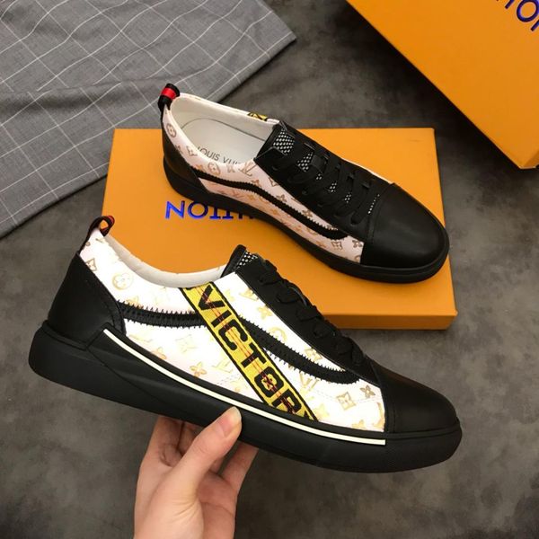2021w men 's casual sports shoes high -end custom brand fashion low -cut shoes size 38 ~45 ,a full set of original shoe box delivery, Black
2021w men 's casual sports shoes high -end custom brand fashion low -cut shoes size 38 ~45 ,a full set of original shoe box delivery, Black