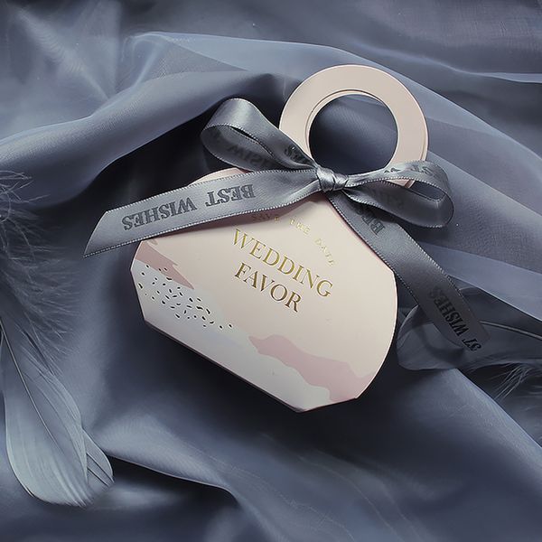 30/60pcs candy paper bag wish gift packaging wedding bridesmaid souvenirs dragee gift box cake party decor with ribbon
30/60pcs candy paper bag wish gift packaging wedding bridesmaid souvenirs dragee gift box cake party decor with ribbon