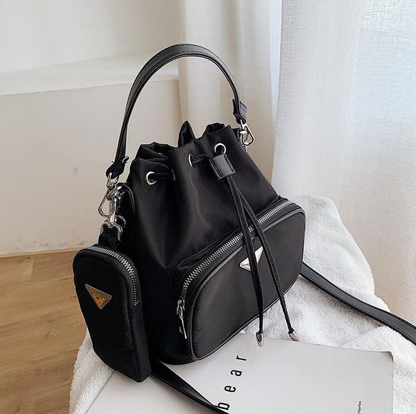 Fashion Women Casual Shoulder Bags Bucket Lady Small Handbags Lady Composite Bag Underarm Bags
Fashion Women Casual Shoulder Bags Bucket Lady Small Handbags Lady Composite Bag Underarm Bags