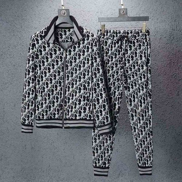 mens tracksuits mit der mode brief stickerei street sports styles 2st sets frühlings-herbst-beiläufige kleidung, Gray
mens tracksuits mit der mode brief stickerei street sports styles 2st sets frühlings-herbst-beiläufige kleidung, Gray