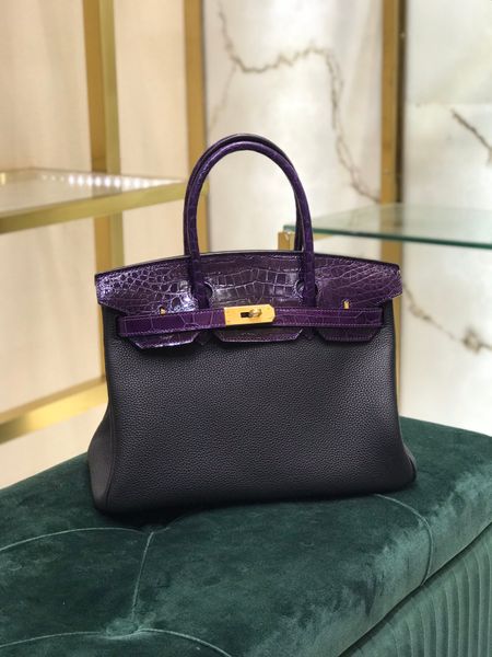 завод оптового реальный крокодил + togo дизайна briikin purse30cm, полностью ручная восковая нити, puple цвета, может сделать другой размер
завод оптового реальный крокодил + togo дизайна briikin purse30cm, полностью ручная восковая нити, puple цвета, может сделать другой размер