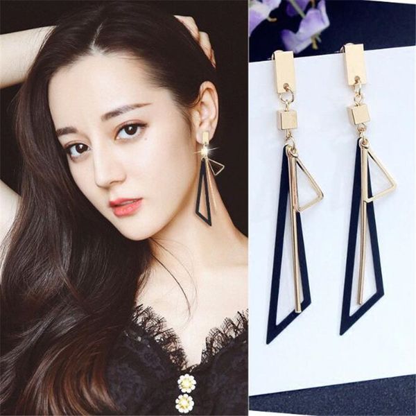 2020 new 925 silver earrings geometric earrings fashion long triangle stud earings jewelry accessories wild wholesale
2020 new 925 silver earrings geometric earrings fashion long triangle stud earings jewelry accessories wild wholesale