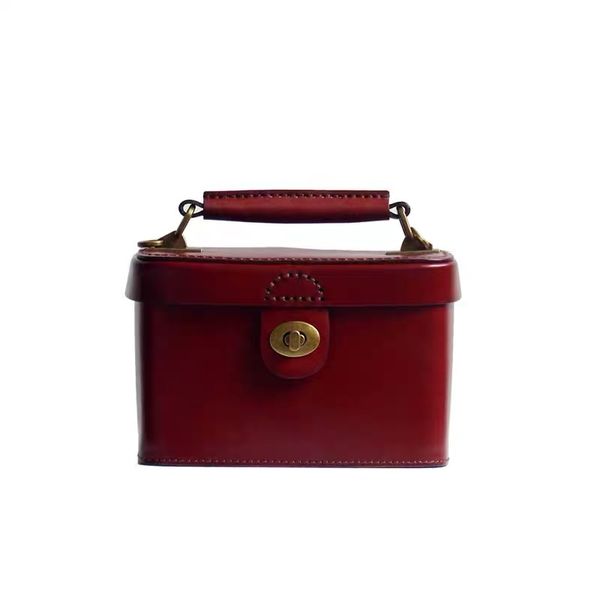 vintage designer genuine vegetable tanned leather female bag lady small handbag authentic cowskin women's mini box purse
vintage designer genuine vegetable tanned leather female bag lady small handbag authentic cowskin women's mini box purse
