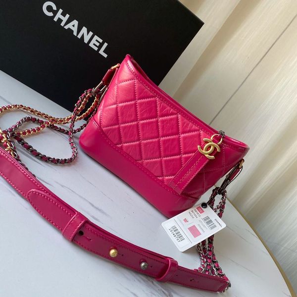 ladies wandering bag delicate and soft body and tough and wide bottom ladies one shoulder messenger bag 002
ladies wandering bag delicate and soft body and tough and wide bottom ladies one shoulder messenger bag 002