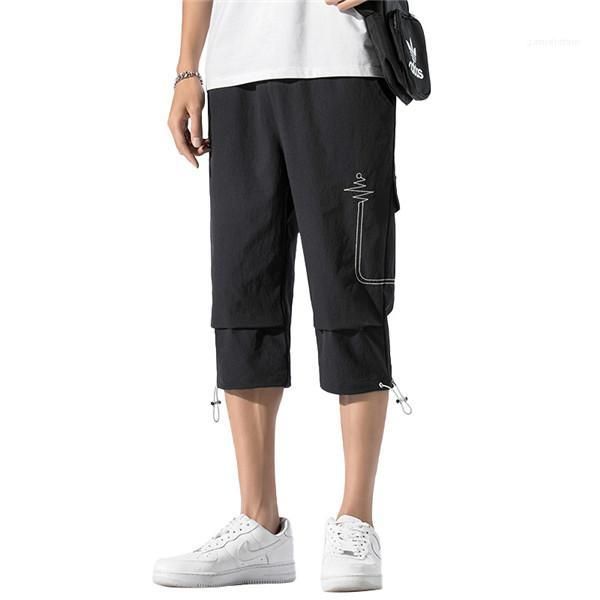 closure casual shorts fashion breathable sport shorts young man pants men capris shorts pocket side drawstring, White;black
closure casual shorts fashion breathable sport shorts young man pants men capris shorts pocket side drawstring, White;black