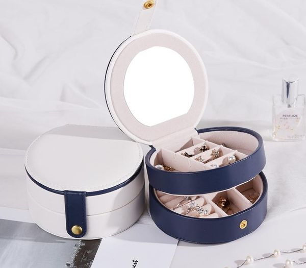 симпатичные портативный круглый мини jewelry box pu магнитная пряжка путешествия серьги ожерелье кольцо случай хранения ювелирных изделий ca, Black;white
симпатичные портативный круглый мини jewelry box pu магнитная пряжка путешествия серьги ожерелье кольцо случай хранения ювелирных изделий ca, Black;white