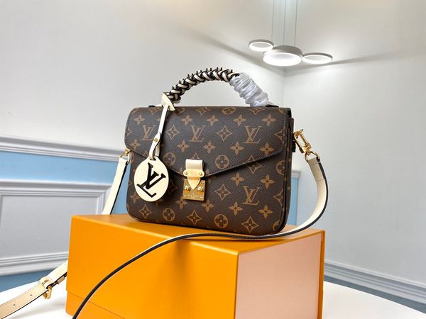 lou1s vu1tton m45152 камера из натуральной кожи женщина твист сумка посыльного плечо мешок кармана тотализаторы сумки рюкзак бумажники
lou1s vu1tton m45152 камера из натуральной кожи женщина твист сумка посыльного плечо мешок кармана тотализаторы сумки рюкзак бумажники