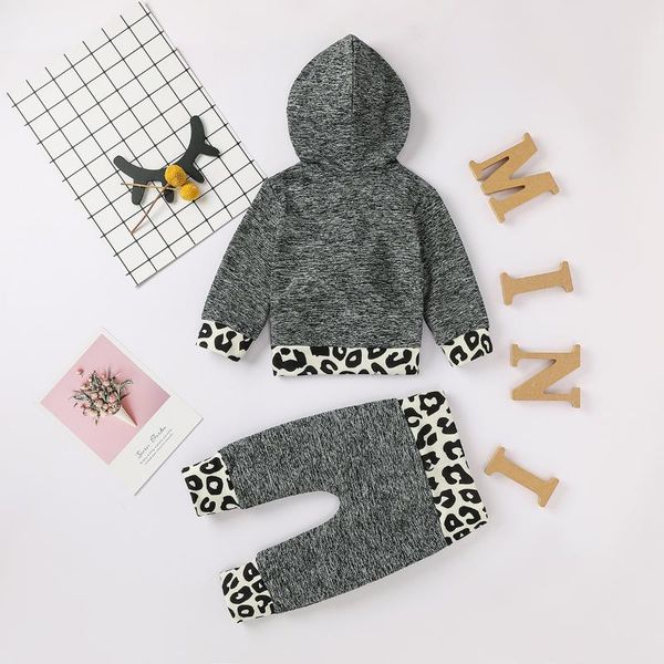 2pcs одежда набор мальчиков осень одежда толстовка с капюшоном drawstring леопарда брюк серый лоскутные костюмы, White
2pcs одежда набор мальчиков осень одежда толстовка с капюшоном drawstring леопарда брюк серый лоскутные костюмы, White