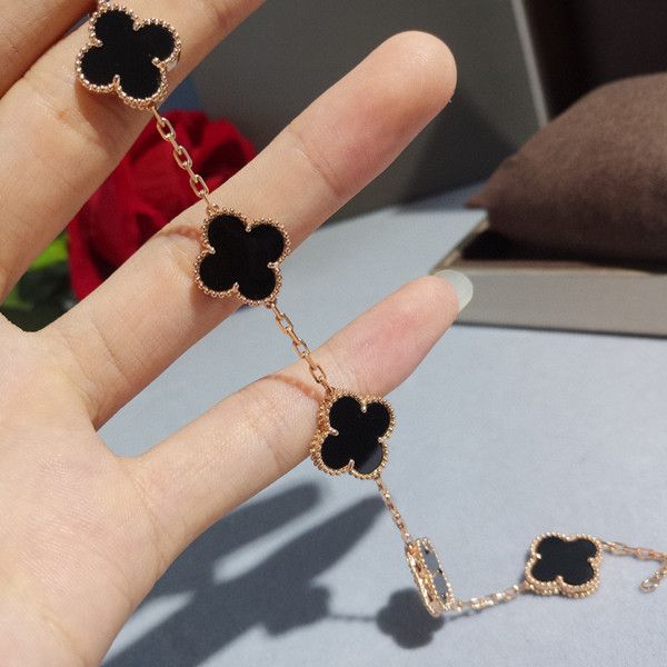 lucky clover 5 flower clavicle necklace women's titanium steel plated colorless bracelet white mother of pearl carnelian clover bracele, Golden;silver
lucky clover 5 flower clavicle necklace women's titanium steel plated colorless bracelet white mother of pearl carnelian clover bracele, Golden;silver