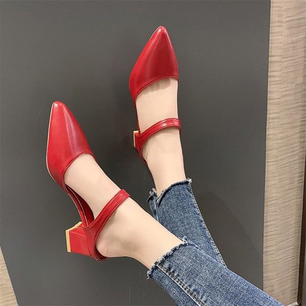 women's slippers summer shoes pu square mid heels slides cover point toe mules shoes female elegant ladies solid slipper 2020, Black
women's slippers summer shoes pu square mid heels slides cover point toe mules shoes female elegant ladies solid slipper 2020, Black