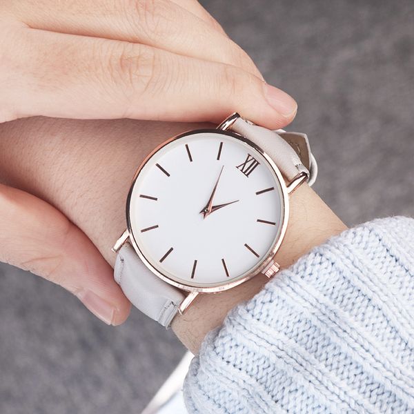 mens watches fashion simple women watches woman ladies casual leather quartz watch female clock new, Slivery;brown
mens watches fashion simple women watches woman ladies casual leather quartz watch female clock new, Slivery;brown