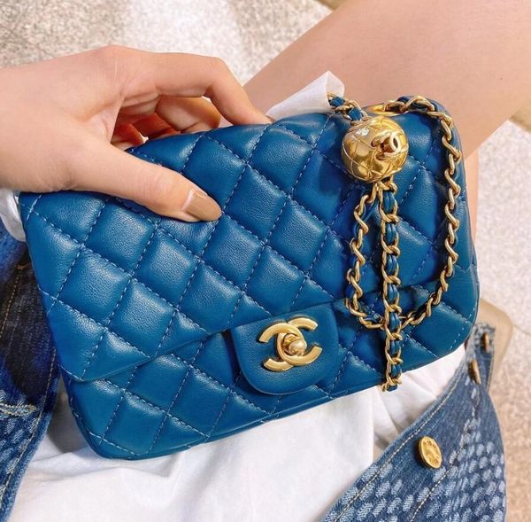 2020 new fashion lattice handbag flip chain women real leather handbag women shoulder messenger bag fashion women bag blue, Blue;gray
2020 new fashion lattice handbag flip chain women real leather handbag women shoulder messenger bag fashion women bag blue, Blue;gray