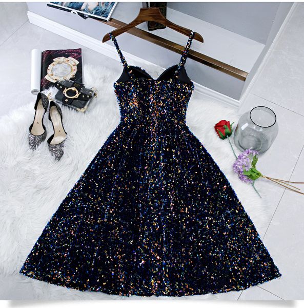 cocktail dress sleeveless ball gown women party dresses spaghetti strap knee-length robe cocktail gowns, Red
cocktail dress sleeveless ball gown women party dresses spaghetti strap knee-length robe cocktail gowns, Red