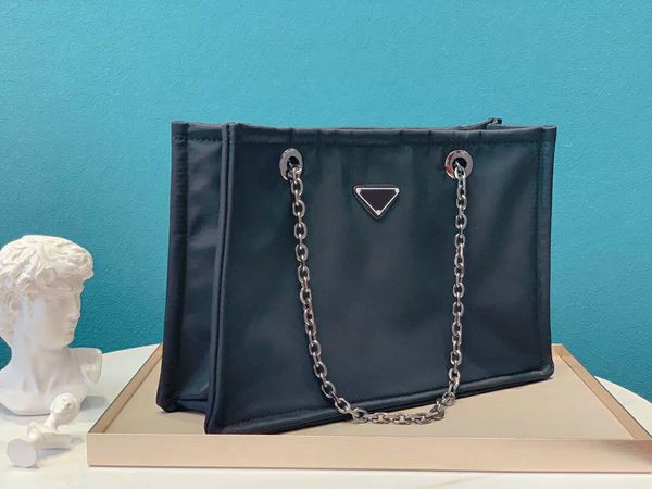 Women's Fashion Shoulder Bags Designers Bags Double Chain Bags Handbag Nylon Texture Pocket Medium Size High Quality New Fashion Style Black
Women's Fashion Shoulder Bags Designers Bags Double Chain Bags Handbag Nylon Texture Pocket Medium Size High Quality New Fashion Style Black