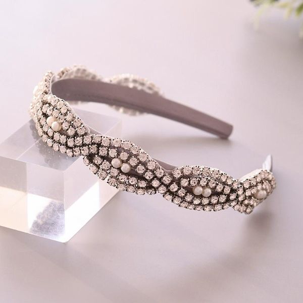 trixy s293-fg luxury rhinestone headband bridal rhinestone headpiece women hair accessories baroque hair band bridal head hoop, Golden;silver 
trixy s293-fg luxury rhinestone headband bridal rhinestone headpiece women hair accessories baroque hair band bridal head hoop, Golden;silver