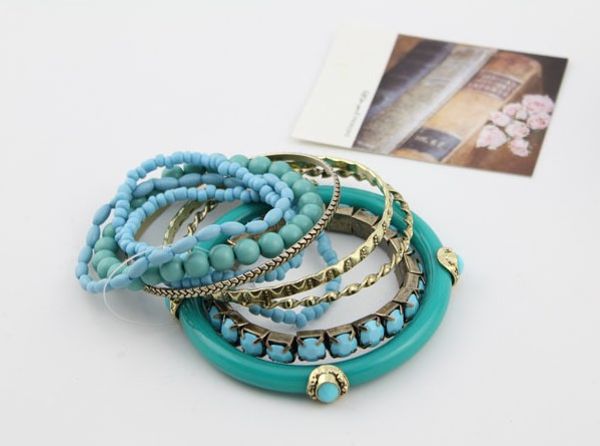Ocean Blue Bracelet Beads Retro Bohemia Style Multilayer Alloy Blue Beaded Bracelet Multilayer Bead Bangle Bracelet Christmas Halloween Gift
Ocean Blue Bracelet Beads Retro Bohemia Style Multilayer Alloy Blue Beaded Bracelet Multilayer Bead Bangle Bracelet Christmas Halloween Gift