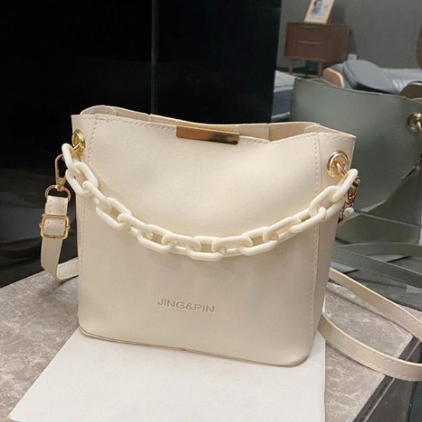 luxury women's handbag leather shoulder chain bag 2020 designer crossbody tote bag vintage large capacity hand for women new
luxury women's handbag leather shoulder chain bag 2020 designer crossbody tote bag vintage large capacity hand for women new
