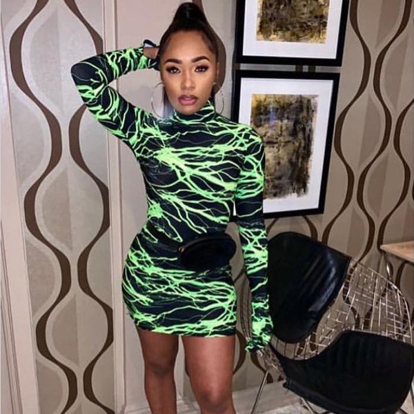 septhydrogen brand designer simenual fashion women bodycon dresses long sleeve printed party clubwear skinny mini dress with gloves, White;black
septhydrogen brand designer simenual fashion women bodycon dresses long sleeve printed party clubwear skinny mini dress with gloves, White;black