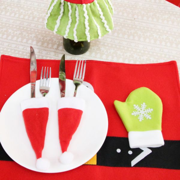2021 new year christmas decorative knife fork cutlery set packaging bag fork knife pocket xmas dinner table decor silverware holder
2021 new year christmas decorative knife fork cutlery set packaging bag fork knife pocket xmas dinner table decor silverware holder