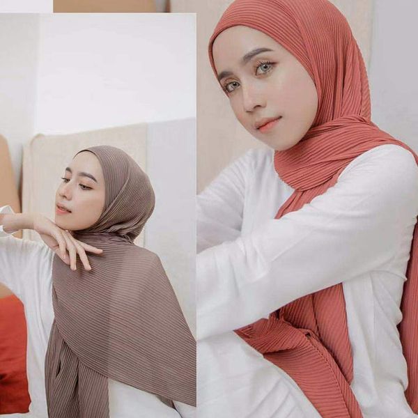 new big size 85*180cm women crumple bubble chiffon scarf solid crinkled shawls pleated headband hijab muslim wraps scarves/scarf, Blue;gray
new big size 85*180cm women crumple bubble chiffon scarf solid crinkled shawls pleated headband hijab muslim wraps scarves/scarf, Blue;gray