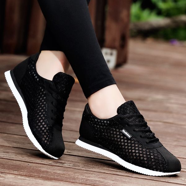 women tennis shoes breathable trainers female sneakers sports footwear tenis feminino chaussure girls brand sneakers mujer
women tennis shoes breathable trainers female sneakers sports footwear tenis feminino chaussure girls brand sneakers mujer