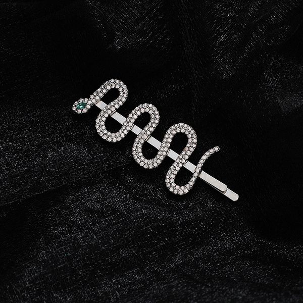 retro cool sparkly rhinestone crazy twisted snake barrettes for women girl vintage alloy animal barrettes hair accessories gifts
retro cool sparkly rhinestone crazy twisted snake barrettes for women girl vintage alloy animal barrettes hair accessories gifts