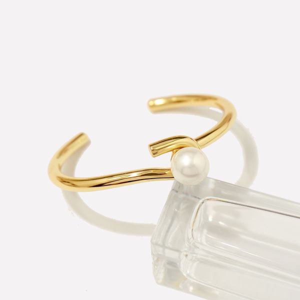 luxury designer bangles women fashion bracelet elegant white pearl bangle women bracelet open stainless steel jewelry iced out bracelet, Black
luxury designer bangles women fashion bracelet elegant white pearl bangle women bracelet open stainless steel jewelry iced out bracelet, Black