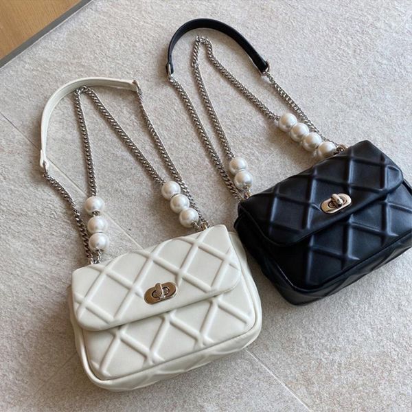 shoulder bags fashion pearl chain crossbody for women 2021 messenger bag lady luxury handbags small square sac a main femme 
shoulder bags fashion pearl chain crossbody for women 2021 messenger bag lady luxury handbags small square sac a main femme