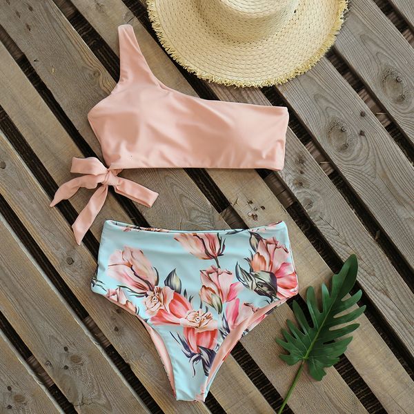 bikinis women 2020 new one shoulder swimwear high waist swimsuit bandage bathing suits beach wear biquini female, Black;white
bikinis women 2020 new one shoulder swimwear high waist swimsuit bandage bathing suits beach wear biquini female, Black;white