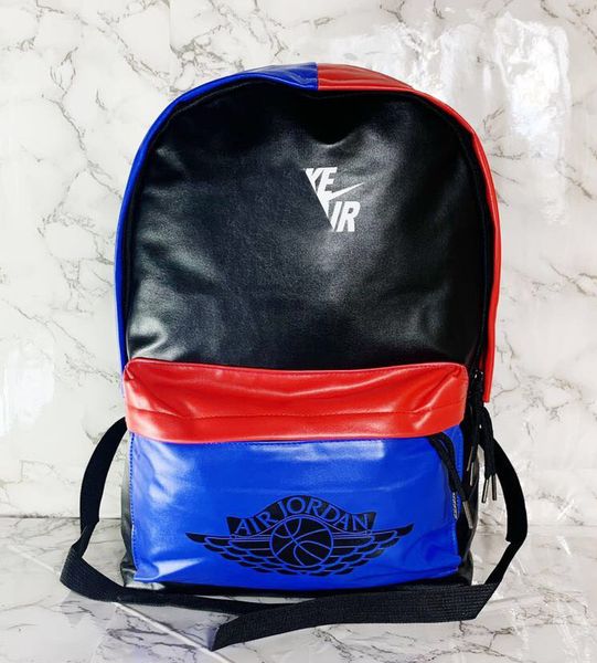 new letters backpack leather l and v designer student school bagtravel sport shoulder bags portable lapbag rucksackhot
new letters backpack leather l and v designer student school bagtravel sport shoulder bags portable lapbag rucksackhot