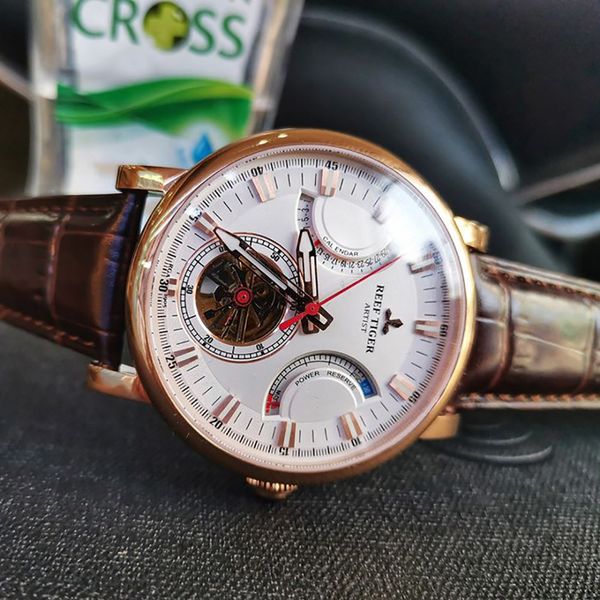 reef tiger/rt automatic watch for men white dial leather strap watch with date day rga1950 t200815, Slivery;brown
reef tiger/rt automatic watch for men white dial leather strap watch with date day rga1950 t200815, Slivery;brown
